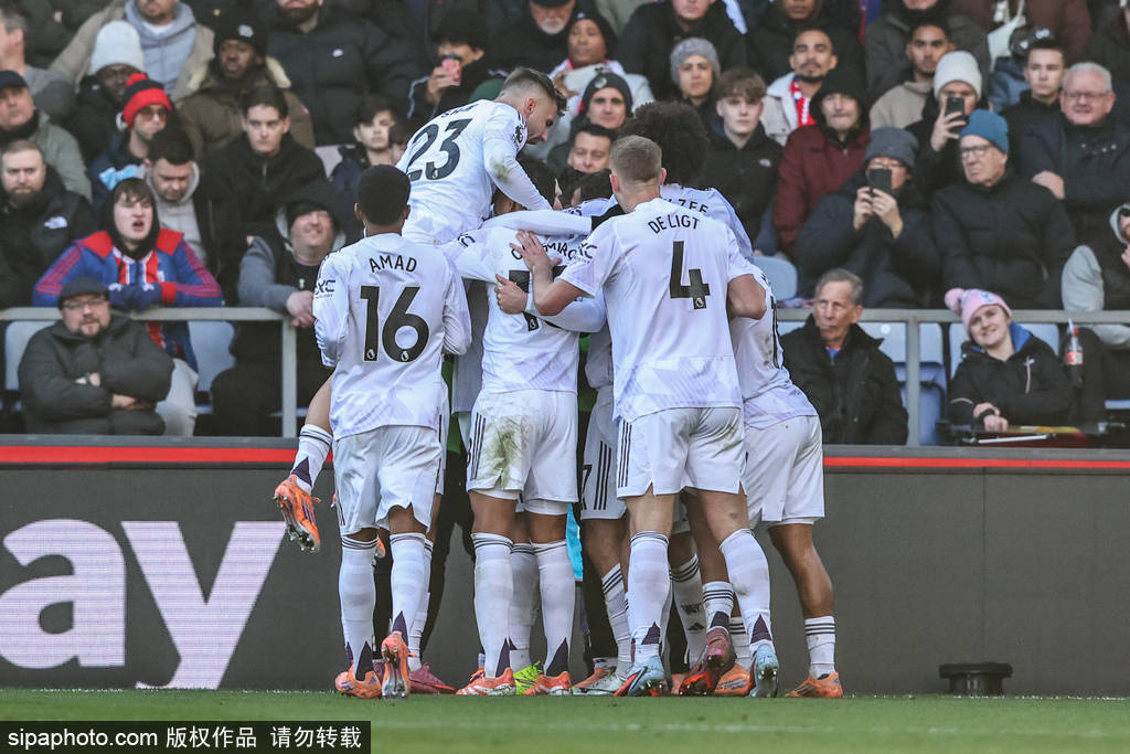 西甲前瞻：巴萨盼取胜继续争夺榜首，阿拉维斯能否制造麻烦？