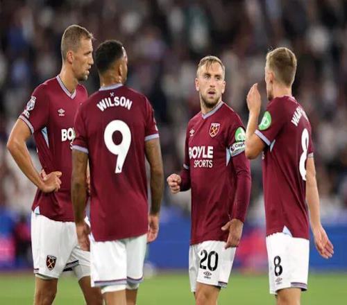 天空：纽卡对谢什科报价8000万欧+浮动，曼联不想卷入竞价战