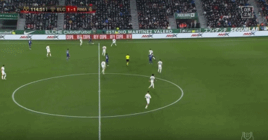 每体：巴萨对莱比锡边锋努萨感兴趣，球探负责人已到现场考察